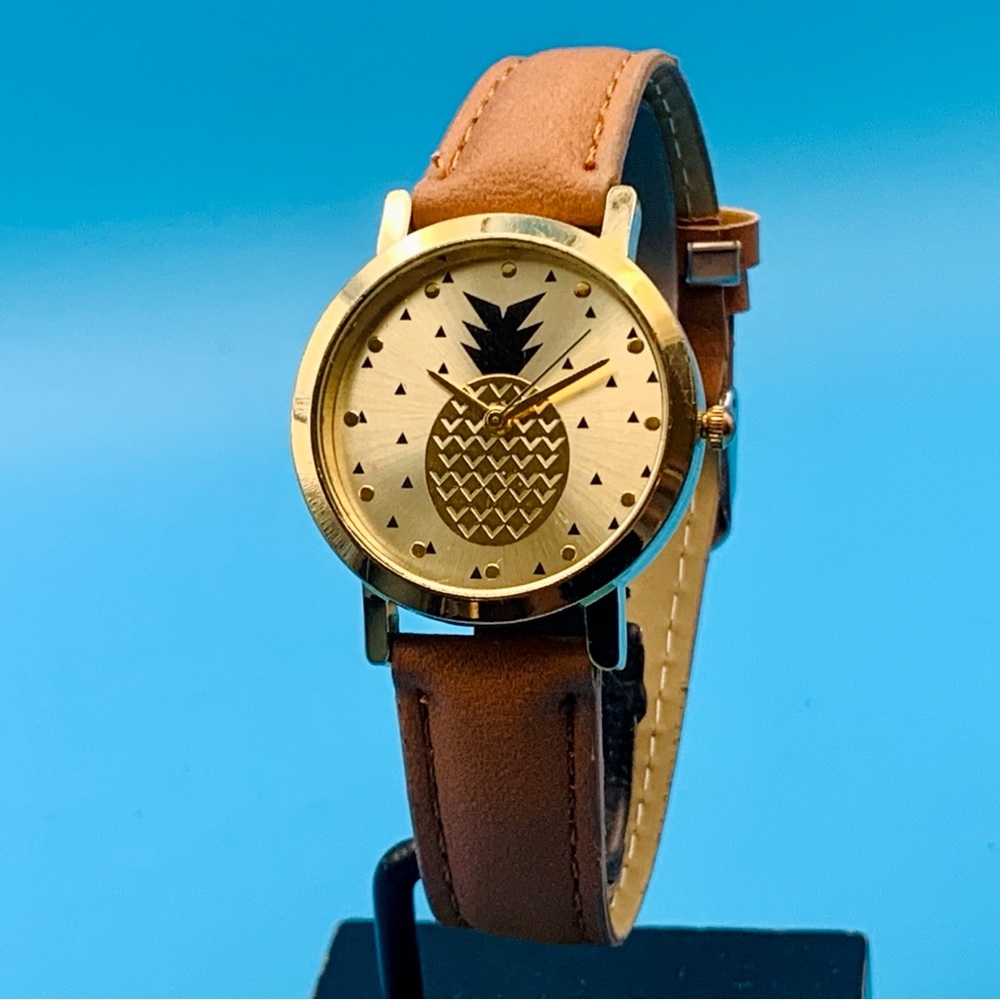 GENEVA Pineapple Motif Dial Women’s Fashion Quartz Wristwatch Works New Battery